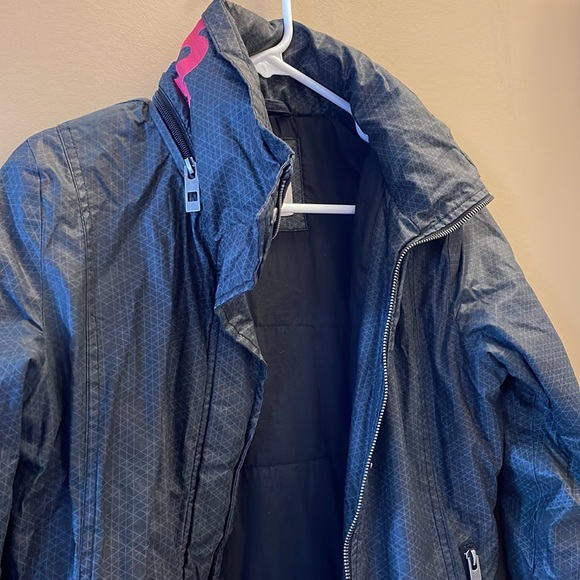 Bench Jacket - Picture 5 of 6